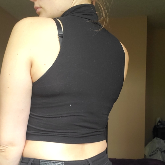 Cropped turtle neck - Picture 2 of 2